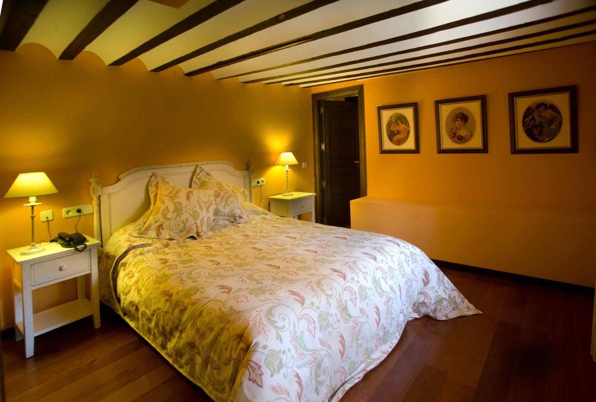Hotel Spa La Casa Del Convento Чинчон Экстерьер фото